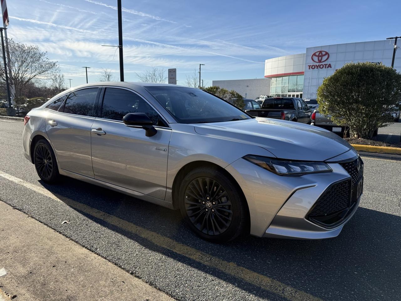 2021 Toyota Avalon Hybrid XSE