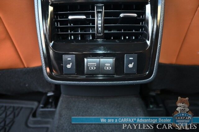 2021 Toyota Avalon Limited / AWD / Heated & Cooled Leather Seats / Heated Steering Wheel / NAV / Sunroof / JBL Speakers / Adaptive Cruise / Lane Departure & Blind Spot Alert / 360 Cam / Apple CarPlay & Android Auto / 34 MPG Anchorage AK