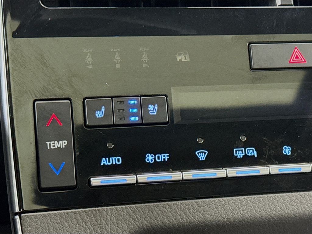 2021 Toyota Avalon Limited Kennewick WA