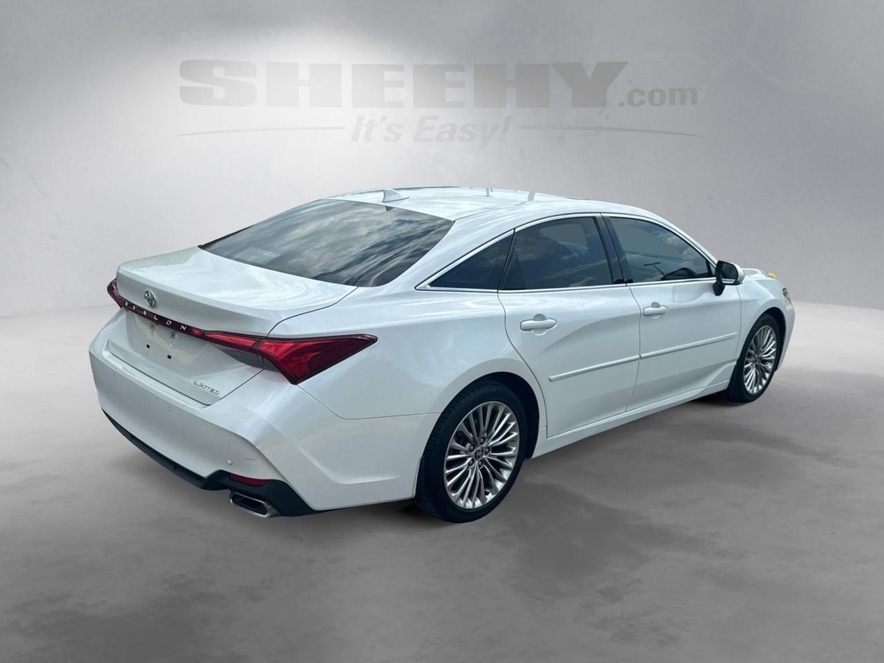2021 Toyota Avalon Limited Chantilly VA