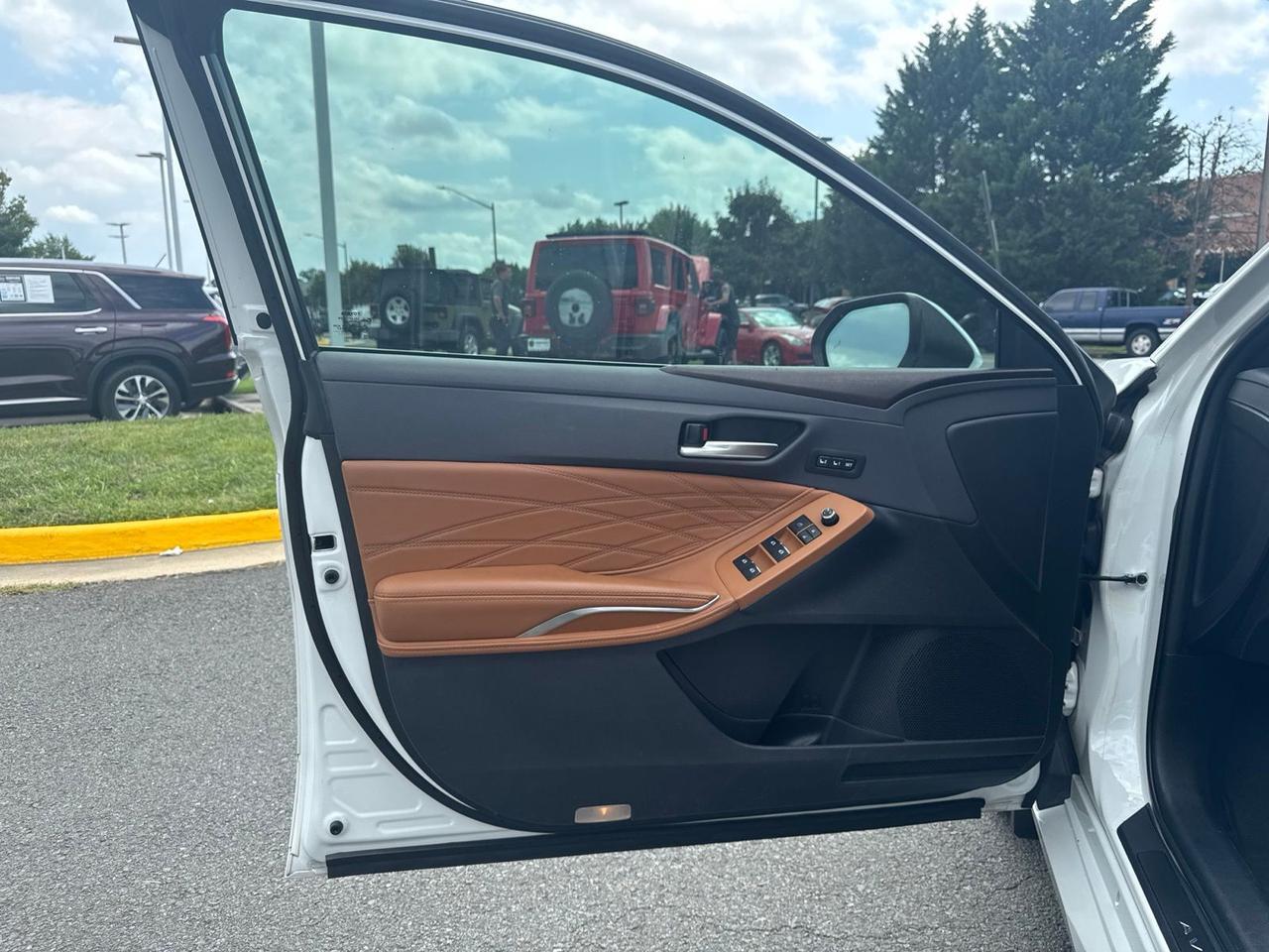 2021 Toyota Avalon Limited Chantilly VA