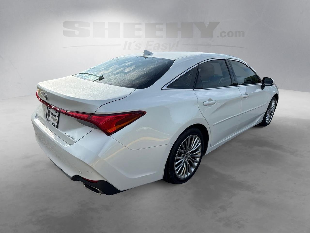 2021 Toyota Avalon Limited Chantilly VA