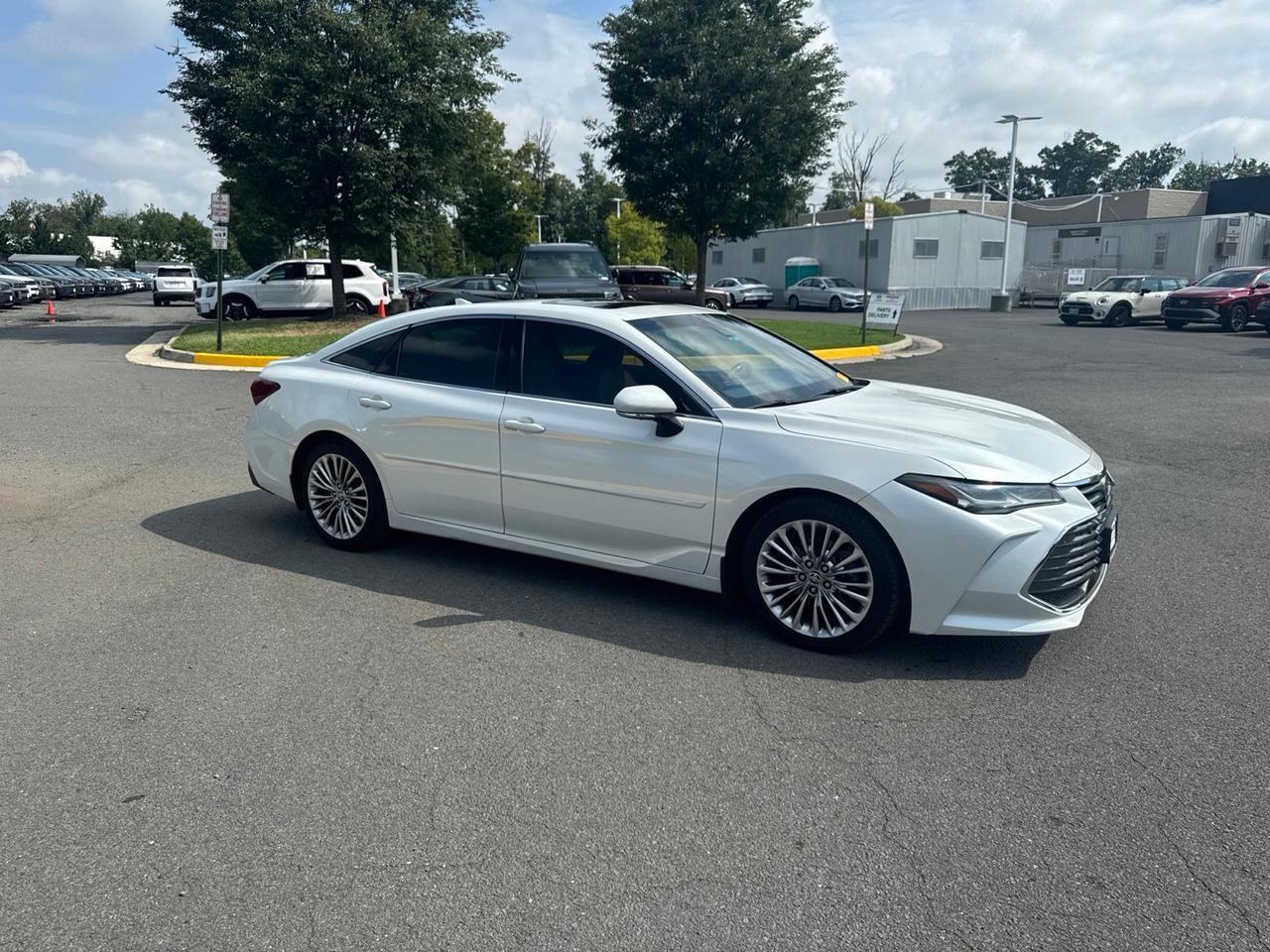 2021 Toyota Avalon Limited Chantilly VA
