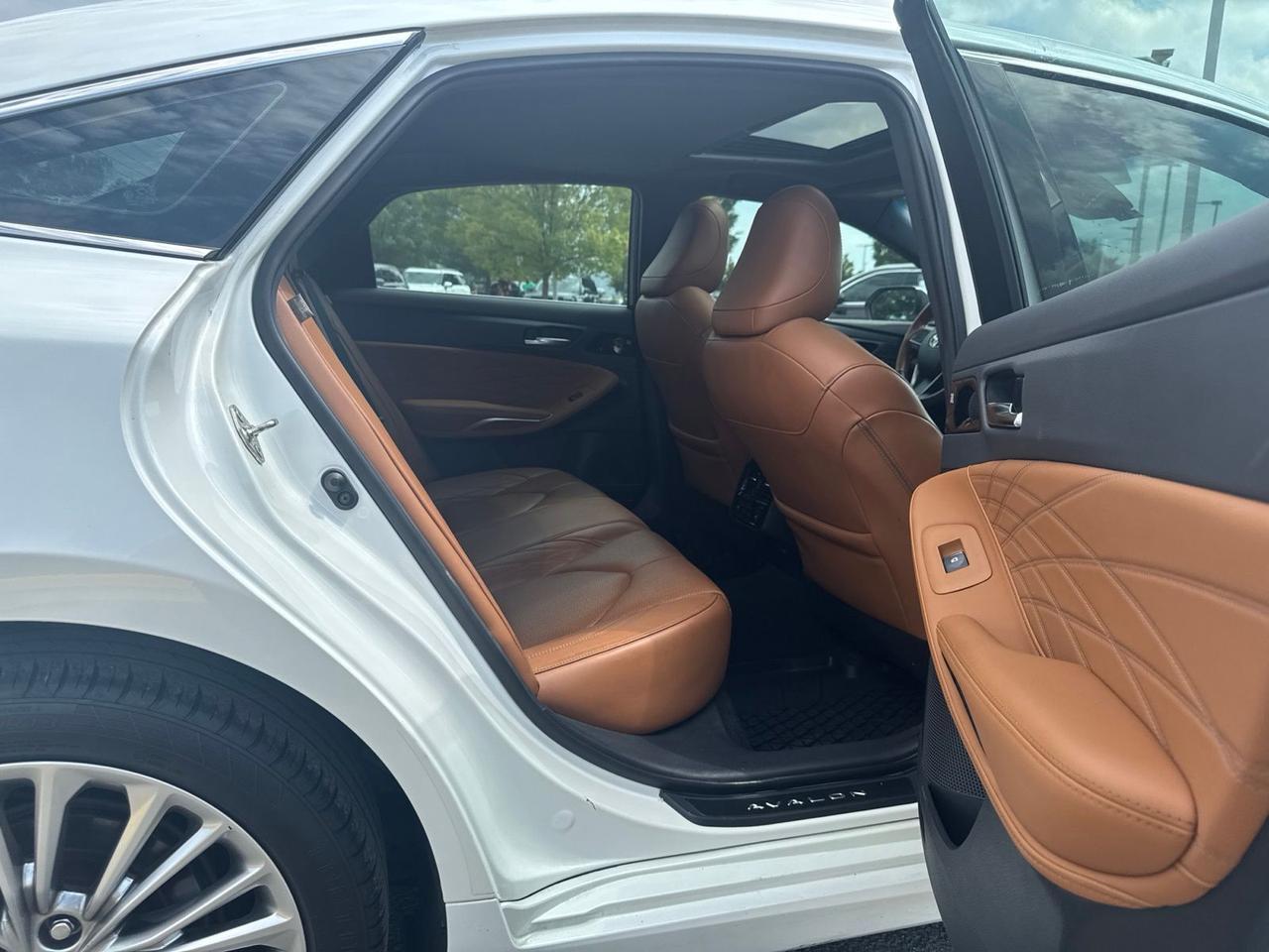 2021 Toyota Avalon Limited Chantilly VA