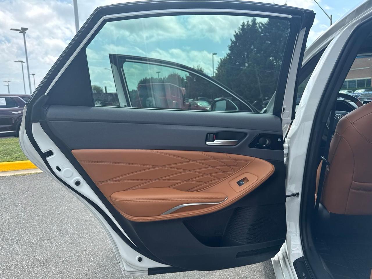 2021 Toyota Avalon Limited Chantilly VA