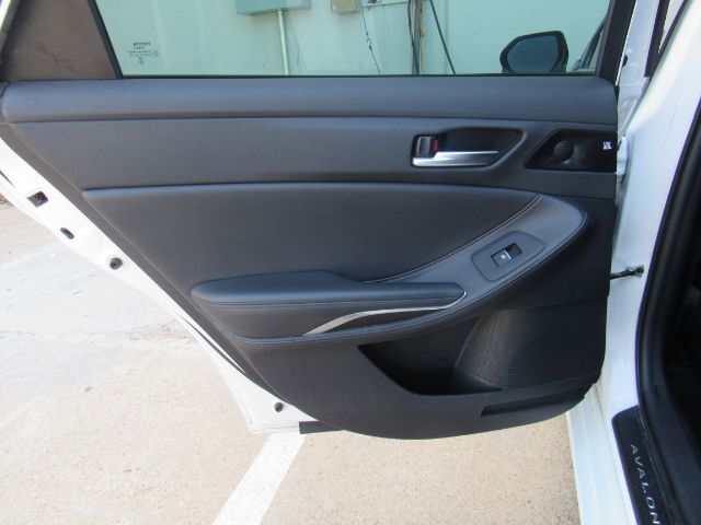 2021 Toyota Avalon XSE Nightshade Plano TX