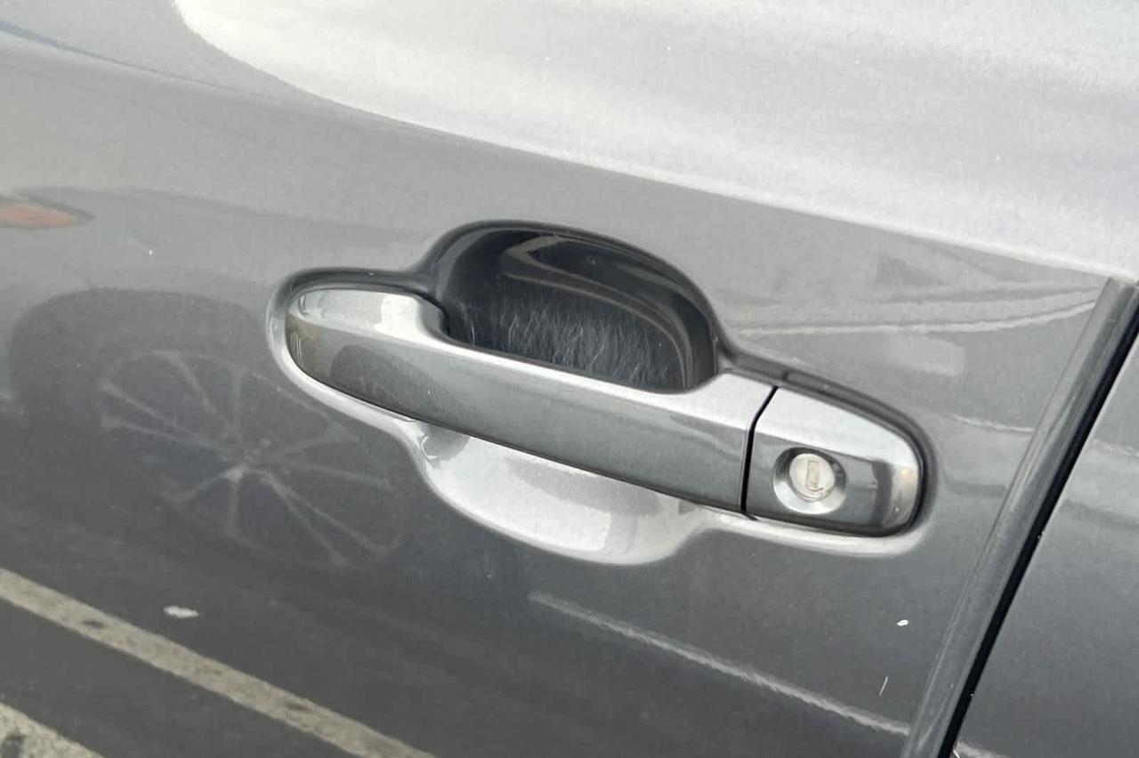 2021 Toyota C-HR LE Roseville CA