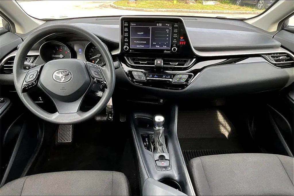2021 Toyota C-HR LE Sport Utility 4D Maitland FL