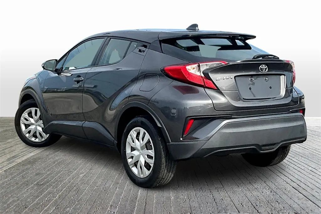 2021 Toyota C-HR LE Sport Utility 4D Maitland FL