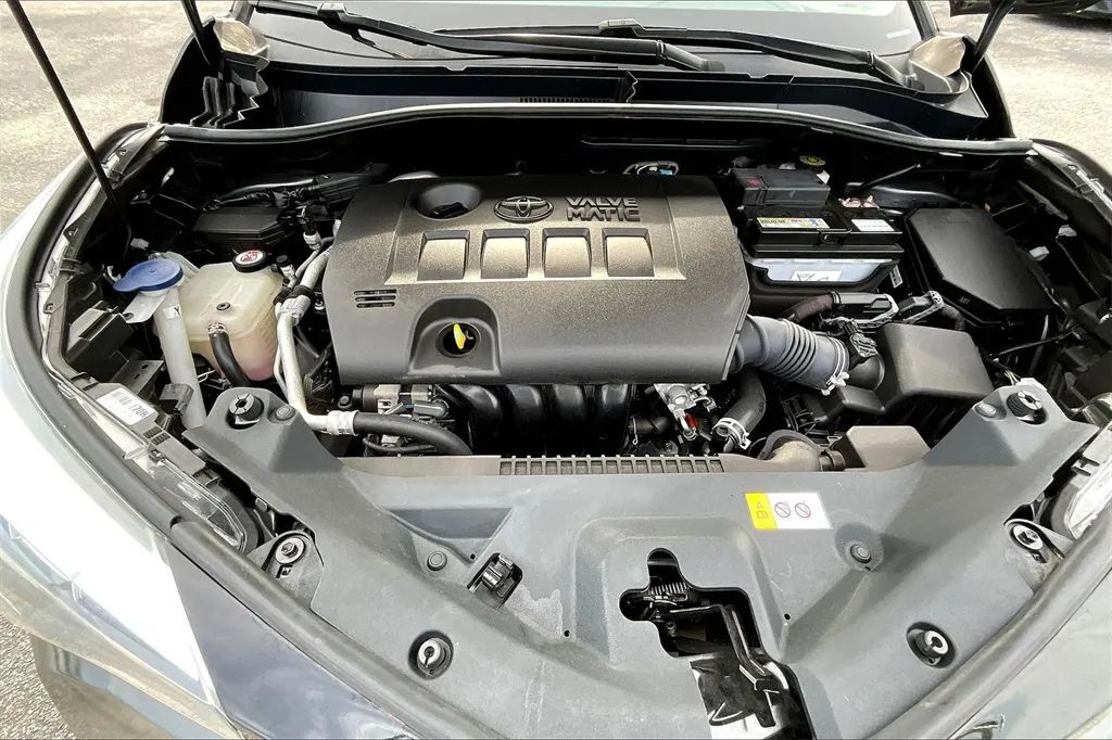 2021 Toyota C-HR LE Sport Utility 4D Maitland FL
