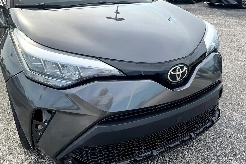 2021 Toyota C-HR LE Sport Utility 4D Maitland FL