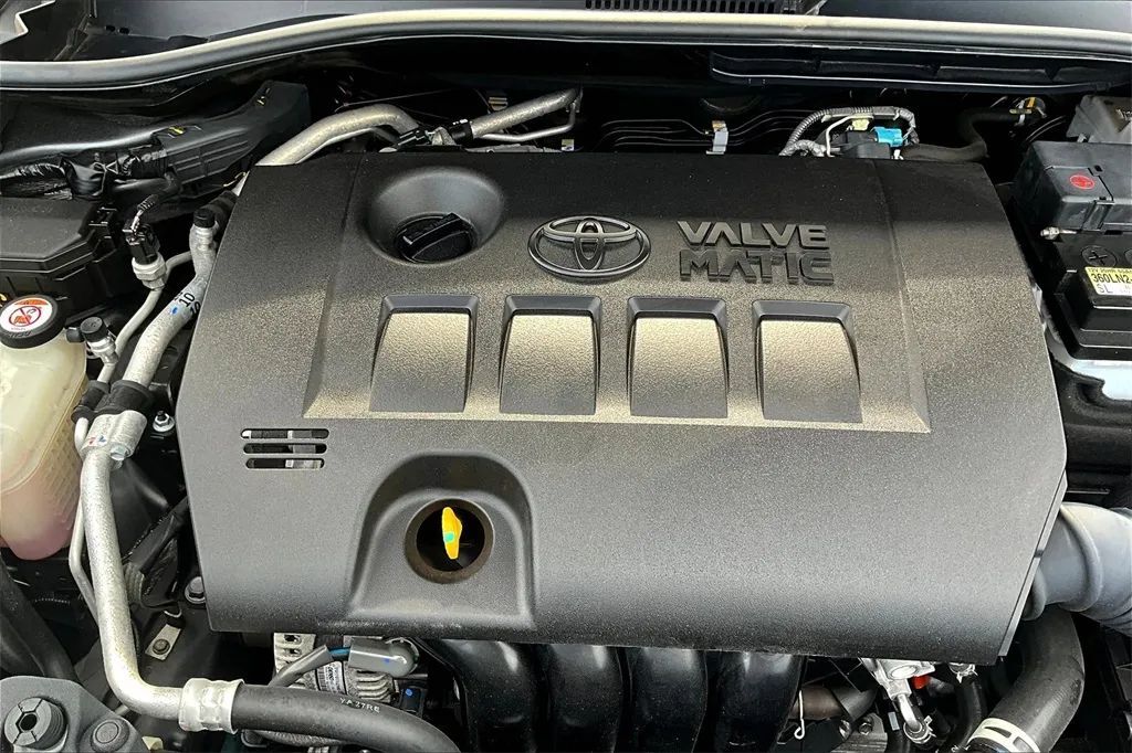 2021 Toyota C-HR LE Sport Utility 4D Maitland FL