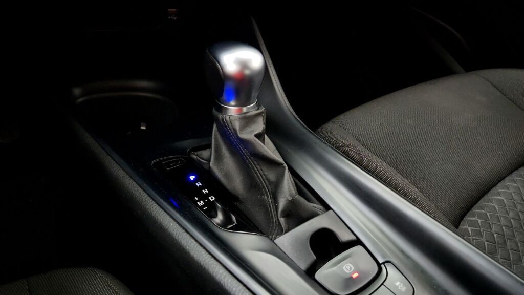 2021 Toyota C-HR LE Laurel MD