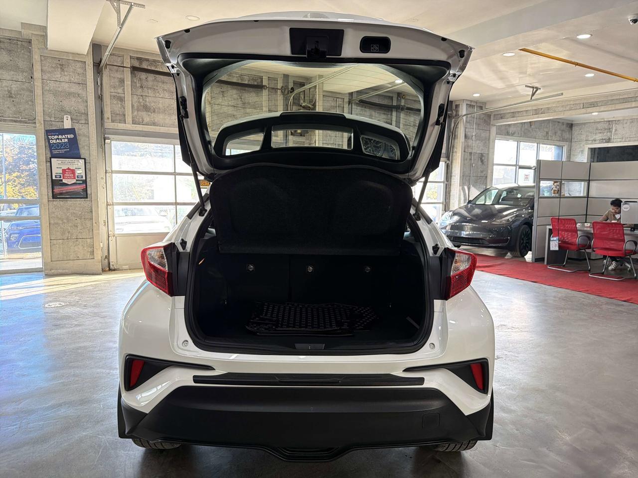 2021 Toyota C-HR Limited Richmond Hill ON