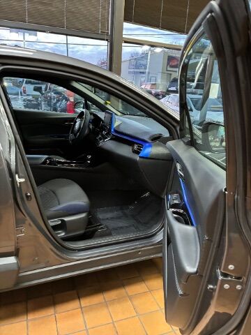 2021 Toyota C-HR XLE Charlotte NC