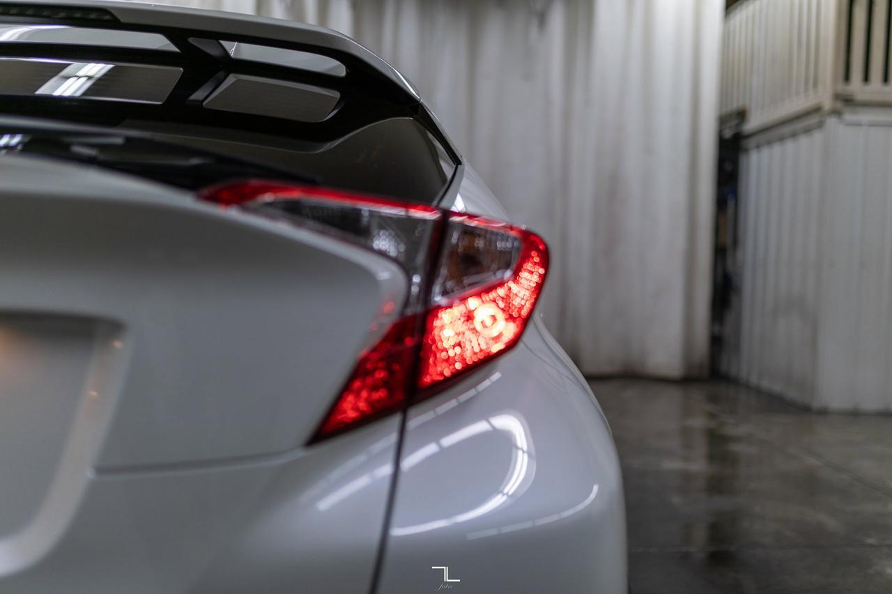 2021 Toyota C-HR XLE Premium BCam Red Deer AB