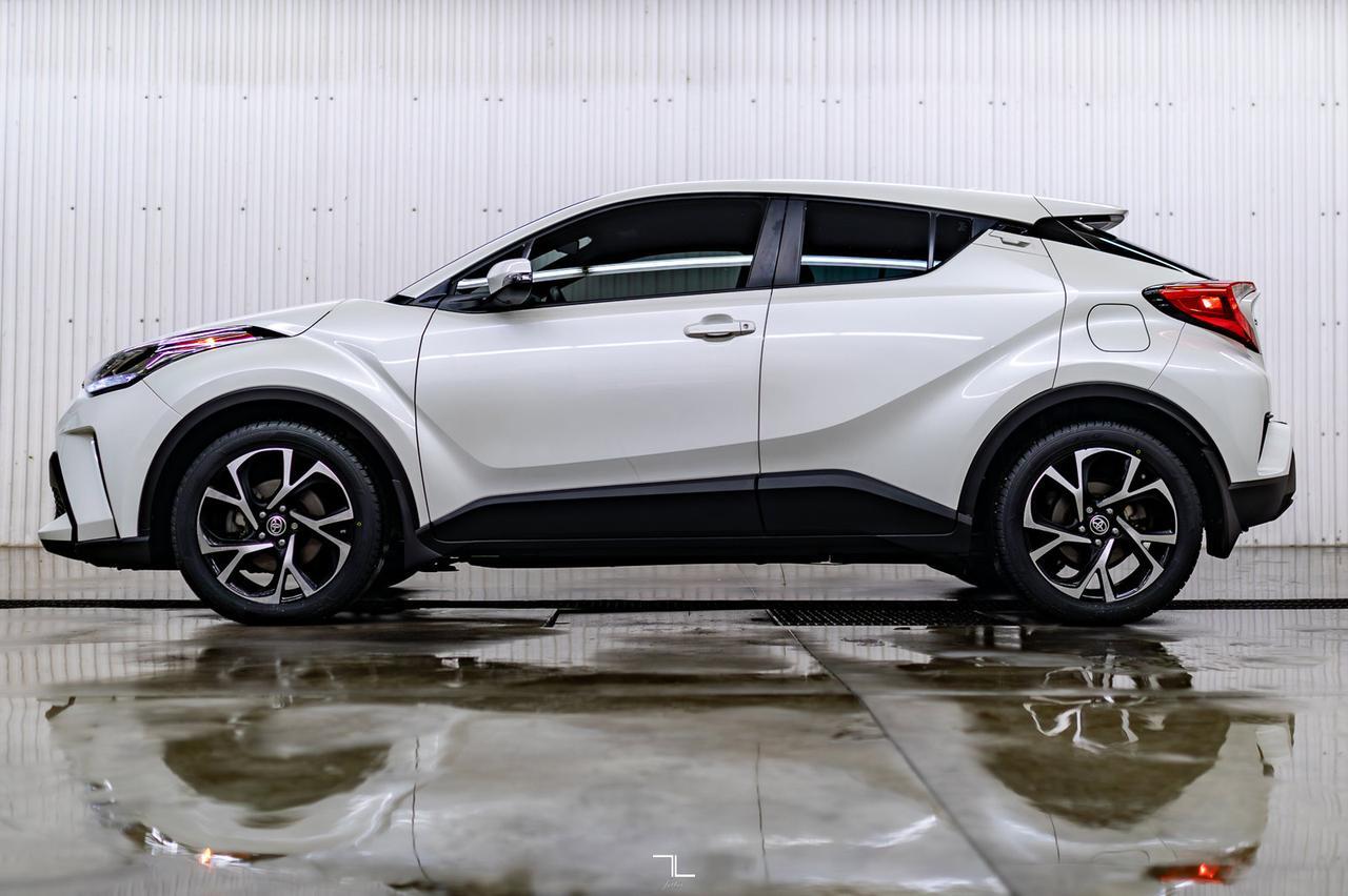 2021 Toyota C-HR XLE Premium BCam Red Deer AB