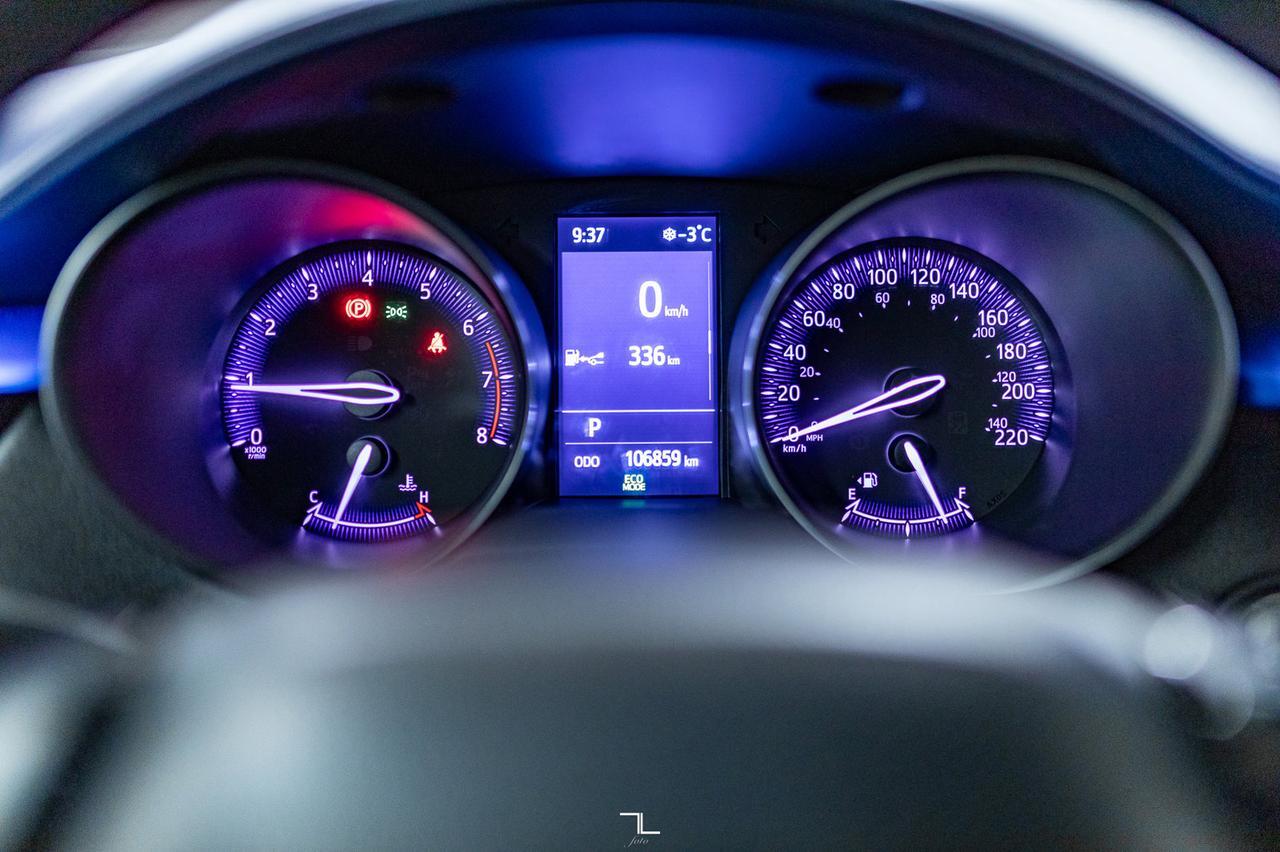 2021 Toyota C-HR XLE Premium BCam Red Deer AB