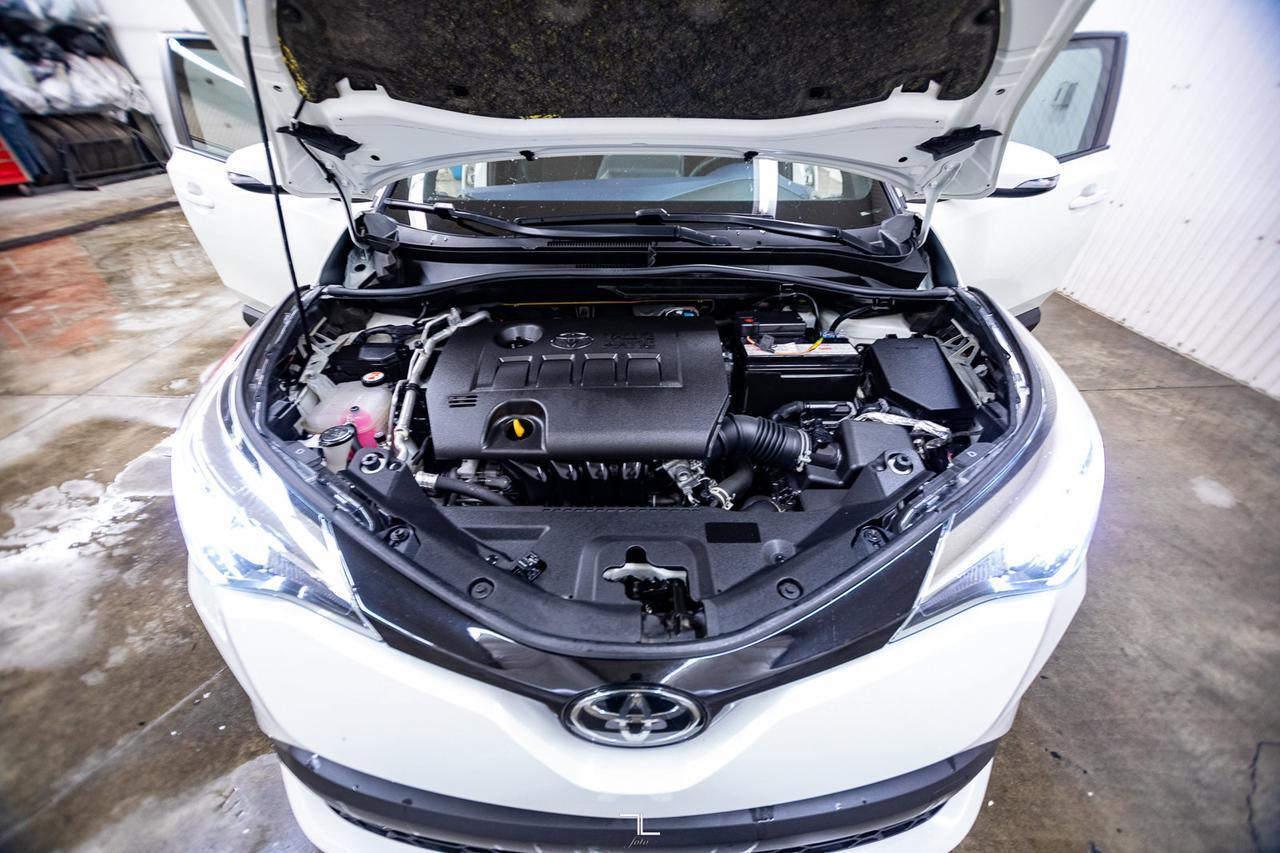 2021 Toyota C-HR XLE Premium BCam Red Deer AB