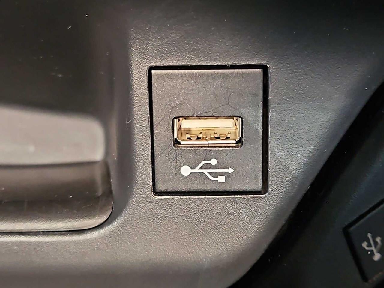 2021 Toyota C-HR XLE Irving TX