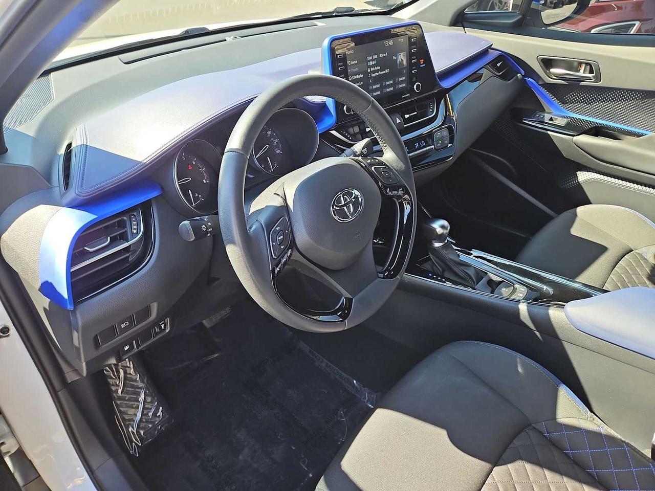 2021 Toyota C-HR XLE Irving TX