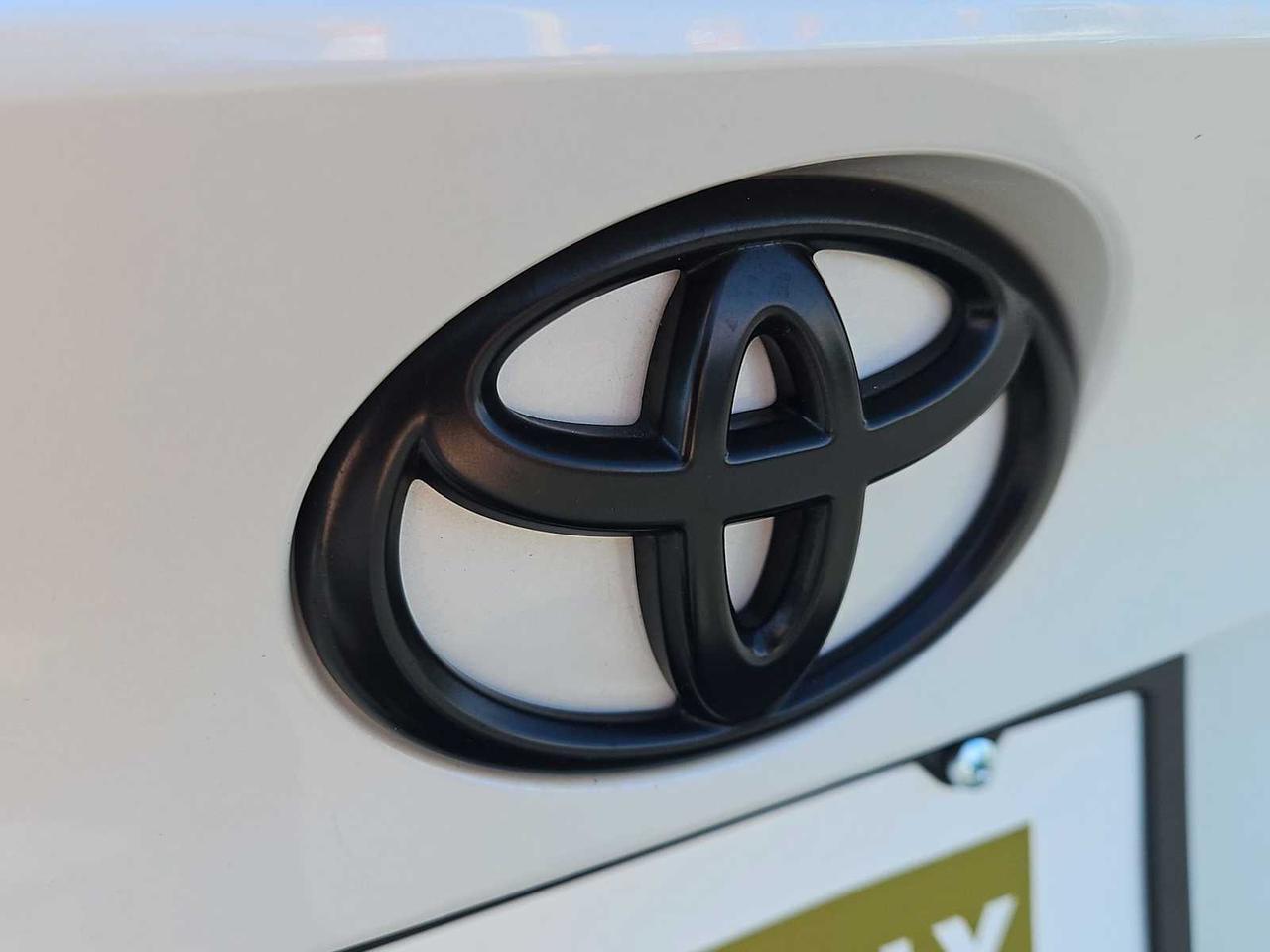 2021 Toyota C-HR XLE Irving TX
