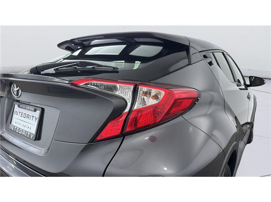 2021 Toyota C-HR XLE Sport Utility 4D Folsom CA