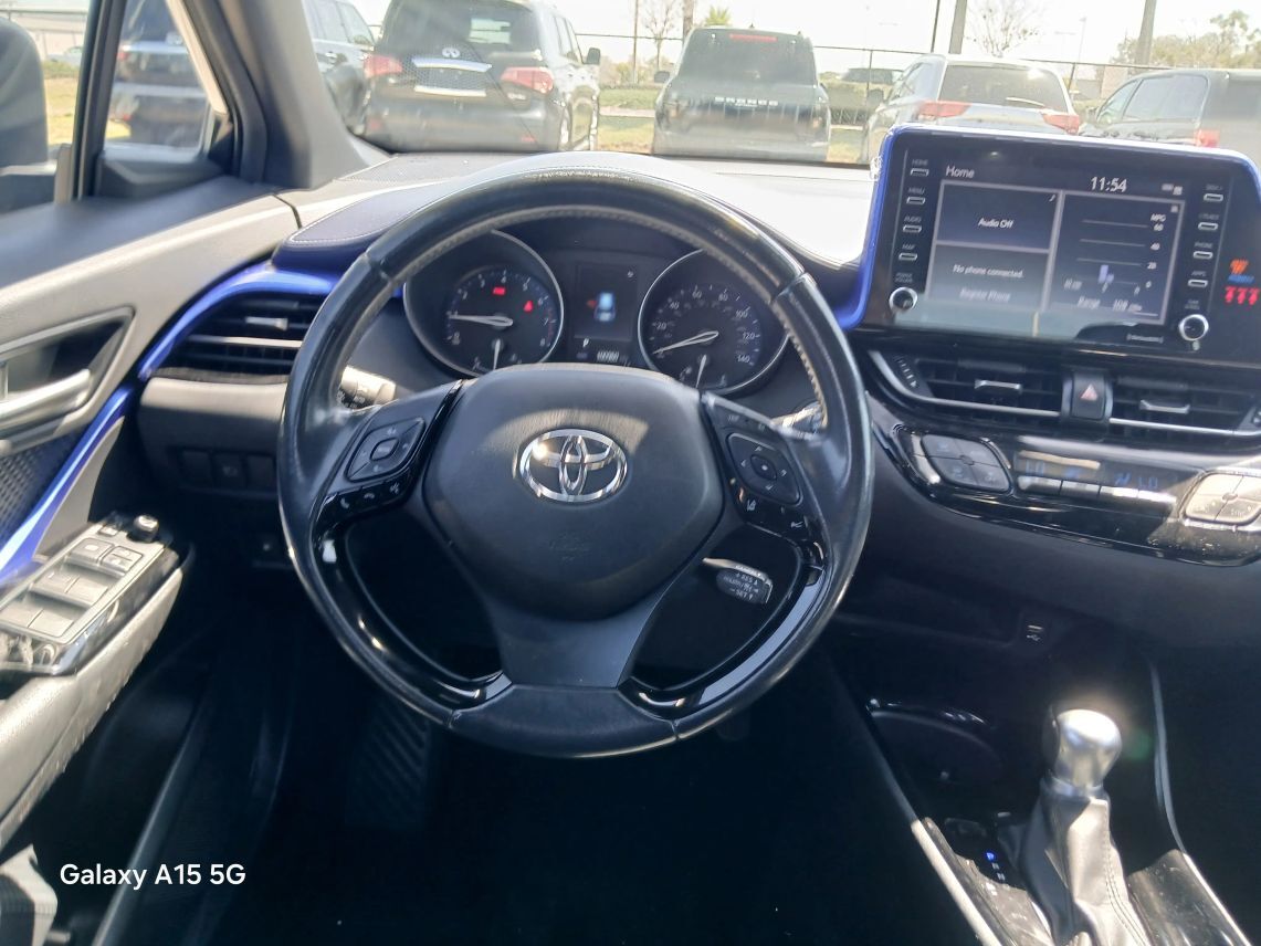 2021 Toyota C-HR XLE Sport Utility 4D Maitland FL