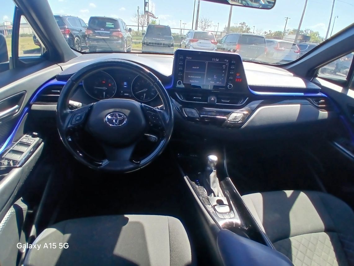 2021 Toyota C-HR XLE Sport Utility 4D Maitland FL