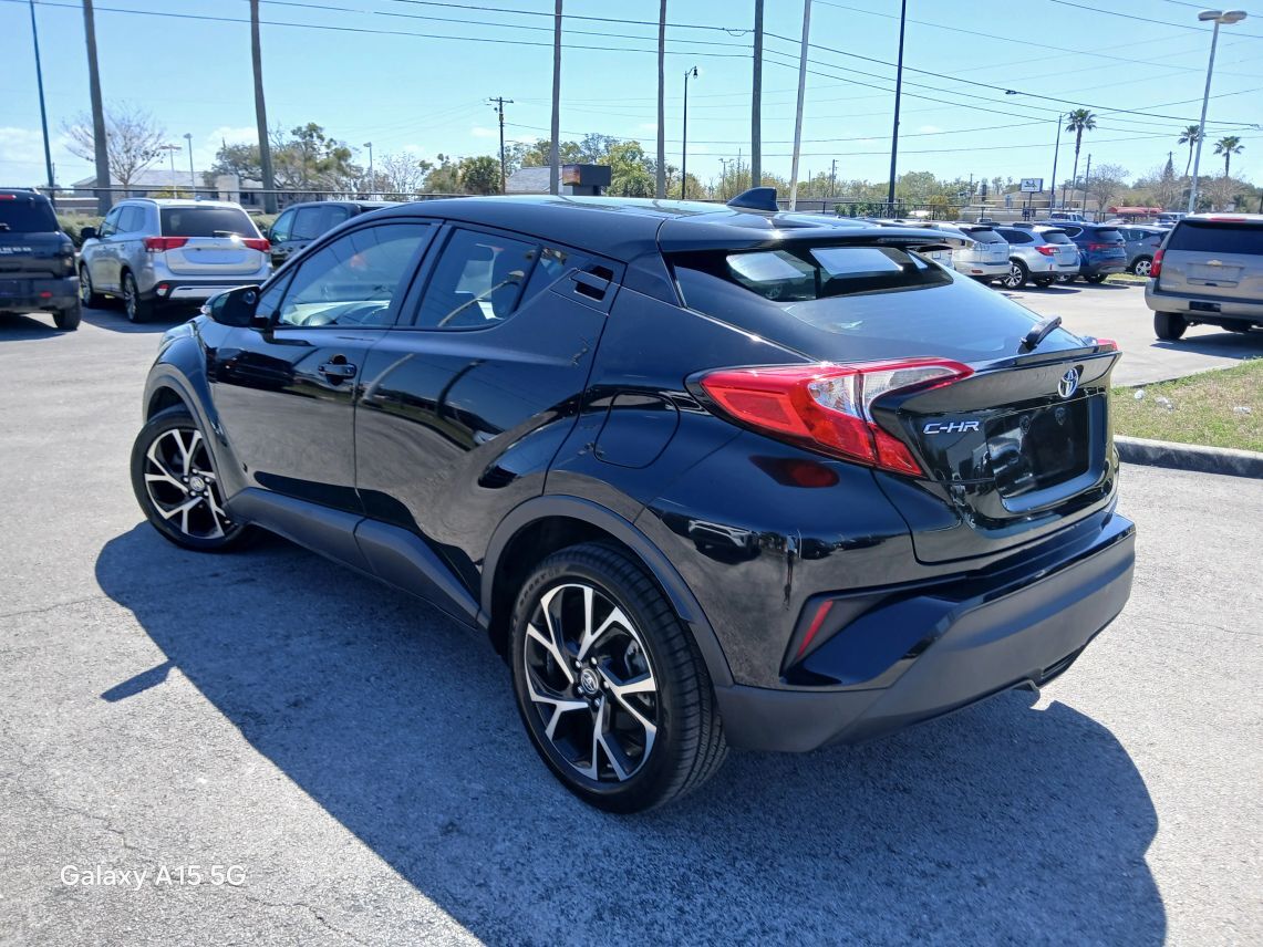 2021 Toyota C-HR XLE Sport Utility 4D Maitland FL