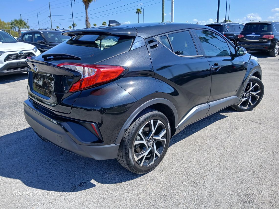 2021 Toyota C-HR XLE Sport Utility 4D Maitland FL
