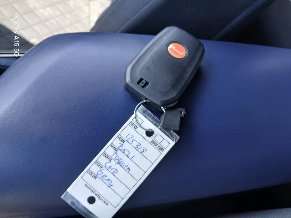 2021 Toyota C-HR XLE Sport Utility 4D Maitland FL