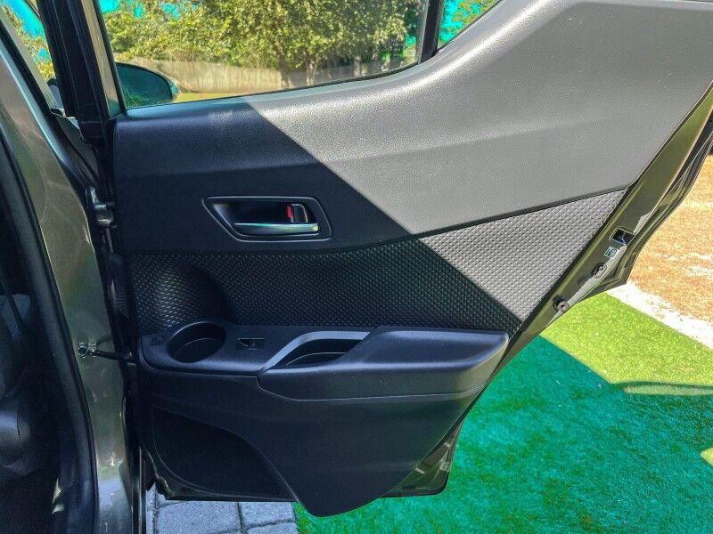 2021 Toyota C-HR XLE Wilmington NC