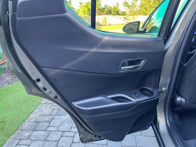 2021 Toyota C-HR XLE Wilmington NC