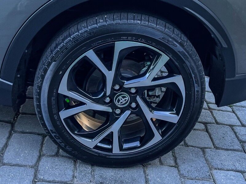 2021 Toyota C-HR XLE Wilmington NC