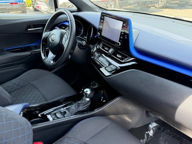 2021 Toyota C-HR XLE Springfield VA