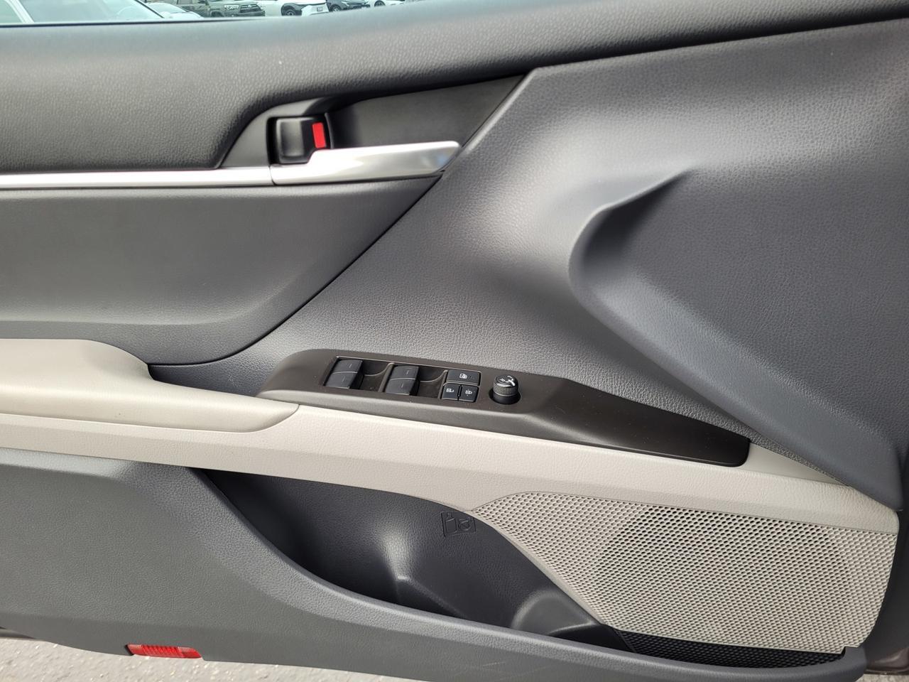 2021 Toyota CAMRY HYBRID SE Vacaville CA