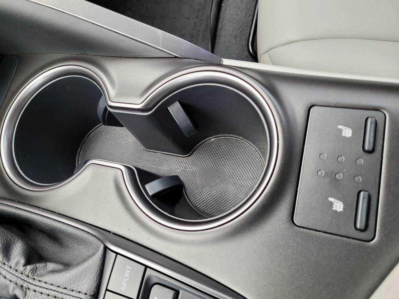 2021 Toyota CAMRY HYBRID SE Vacaville CA