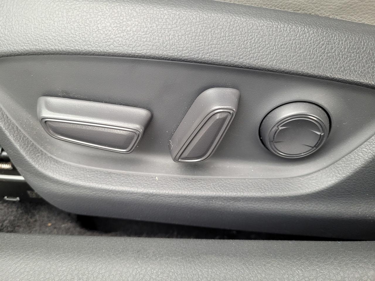 2021 Toyota CAMRY HYBRID SE Vacaville CA