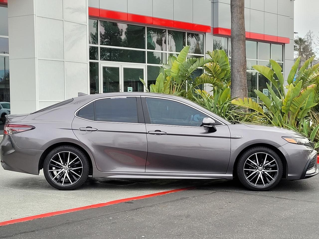 2021 Toyota CAMRY HYBRID SE Vacaville CA