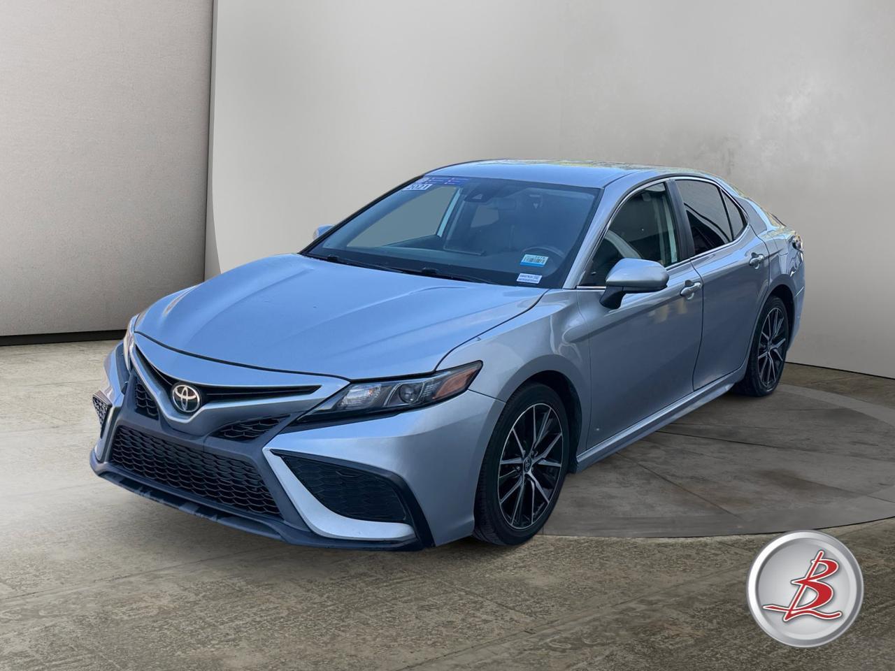 2021 Toyota CAMRY SE