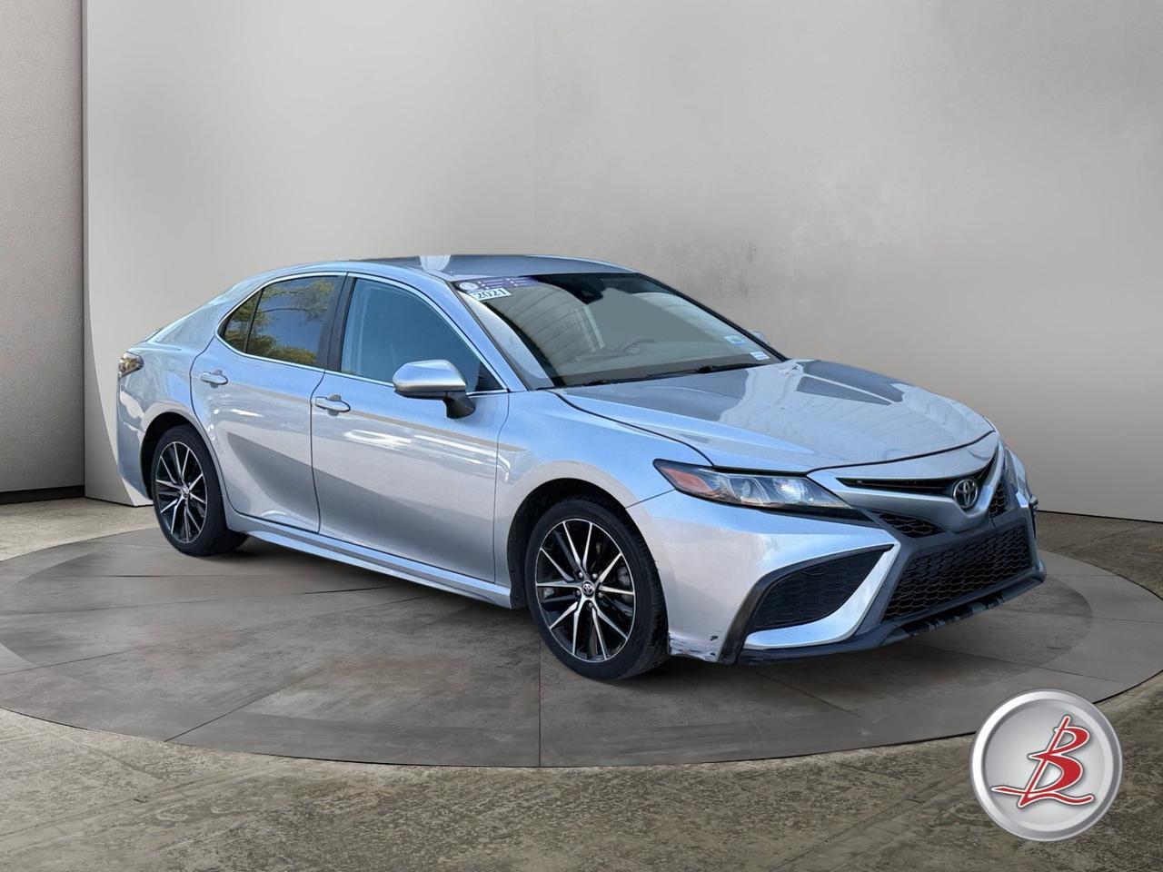 2021 Toyota CAMRY SE