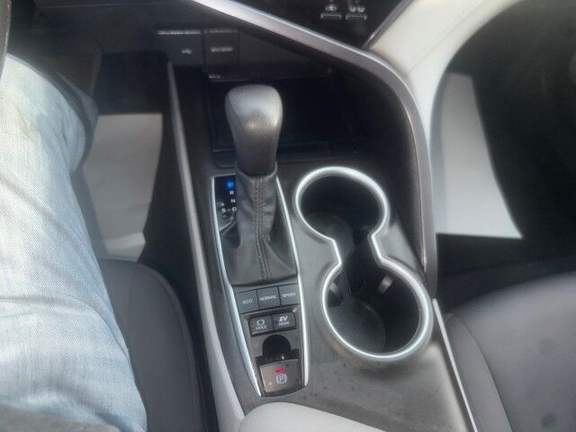 2021 Toyota Camry Hybrid LE North Versailles PA