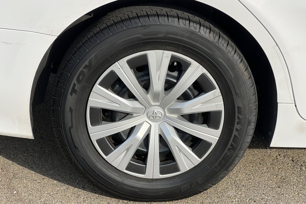 2021 Toyota Camry Hybrid LE Roseville CA