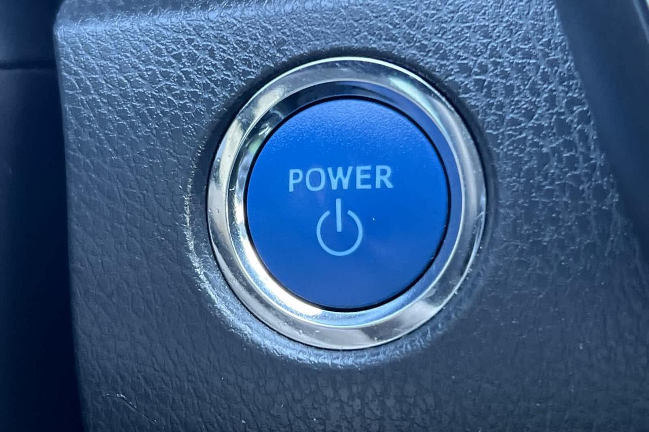 2021 Toyota Camry Hybrid LE Roseville CA