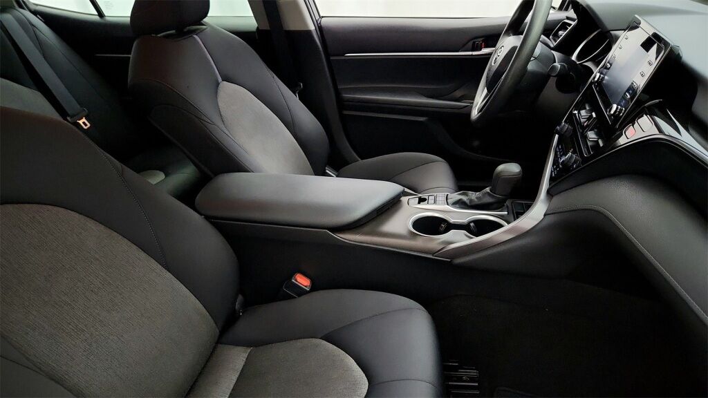2021 Toyota Camry Hybrid LE Laurel MD