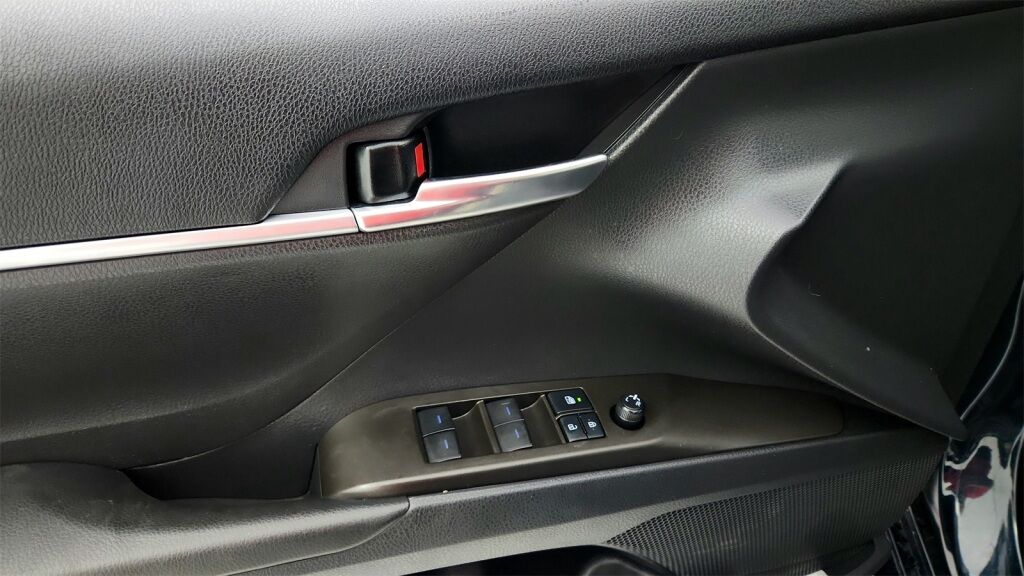 2021 Toyota Camry Hybrid LE Laurel MD