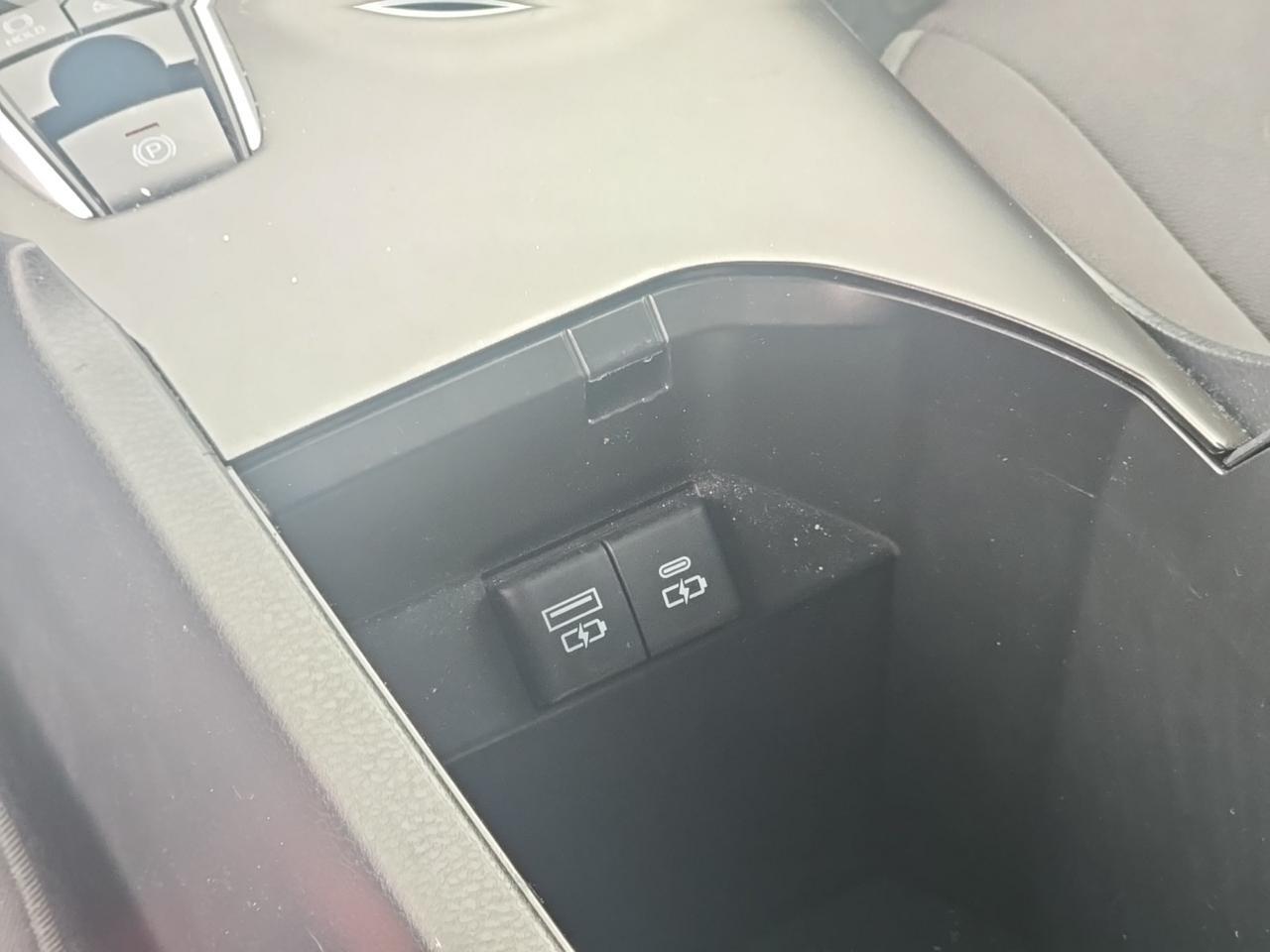 2021 Toyota Camry Hybrid LE Fredericksburg VA