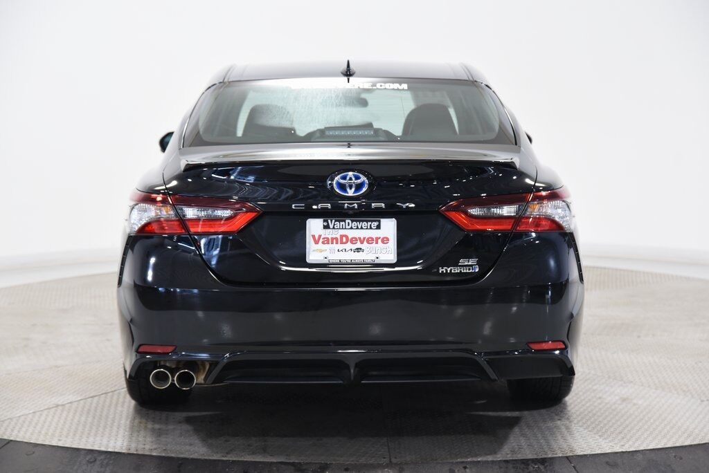 2021 Toyota Camry Hybrid SE Akron