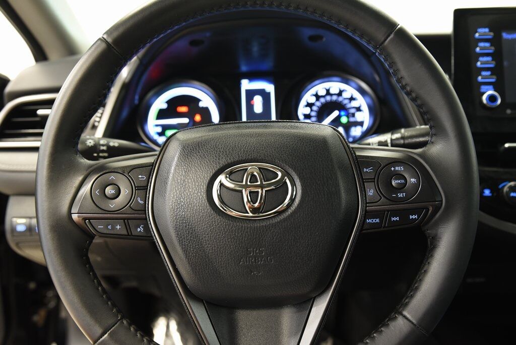 2021 Toyota Camry Hybrid SE Akron